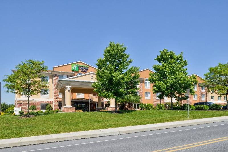 Express & Lancaster-lititz By Ihg Hotel