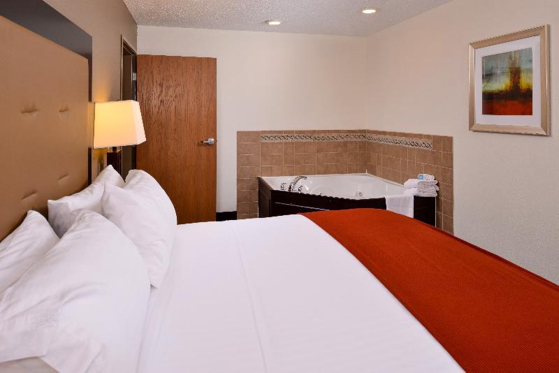 Express & Lancaster-lititz By Ihg Lititz